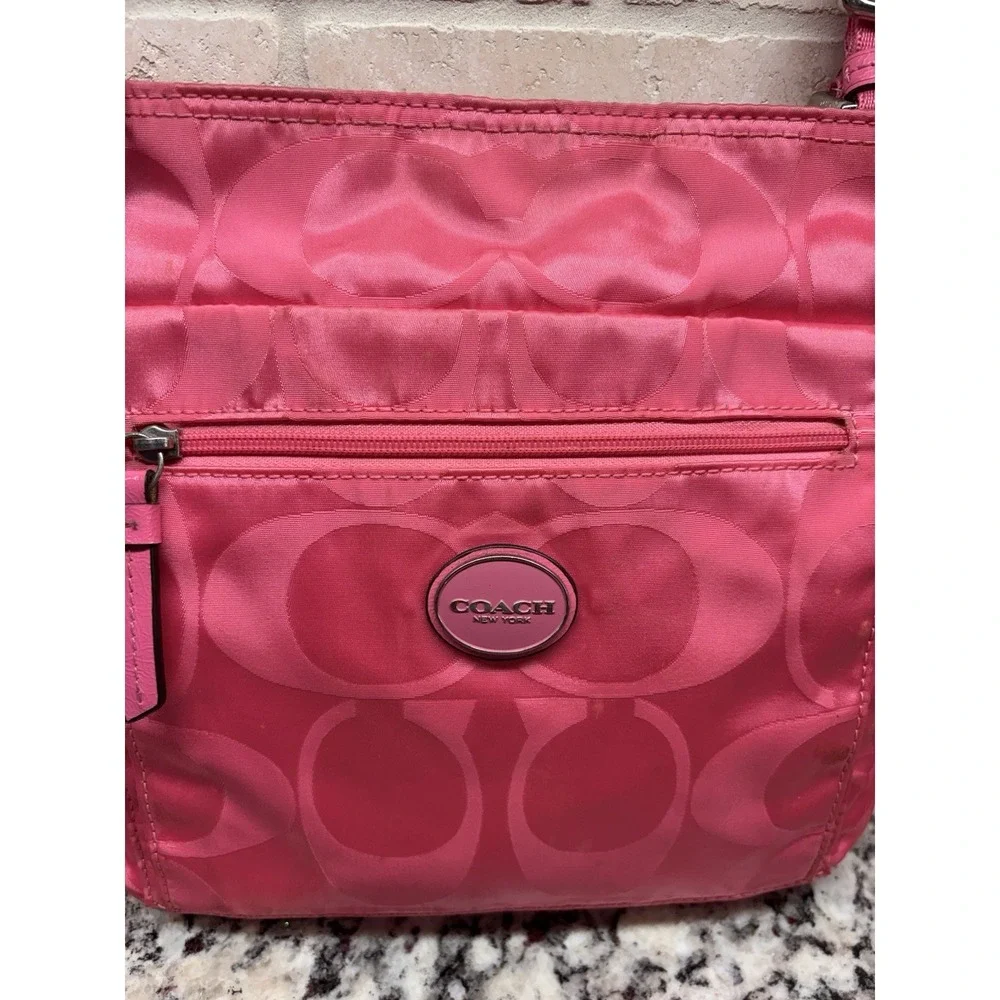 Coach Signature Getaway Nylon File Crossbody Shoulder Bag F77408 Hot Pink Barbie